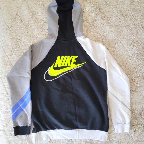 Nike Zip-up Hooded Sweat Jacket. Women Small. LIKE NEW - Picture 2 of 3